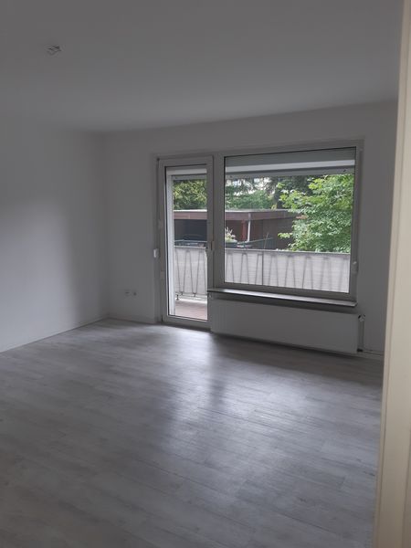 Angenehm temperierte Erdgeschosswohnung mit Balkon